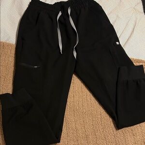 Figs Black Jogger Scrubs